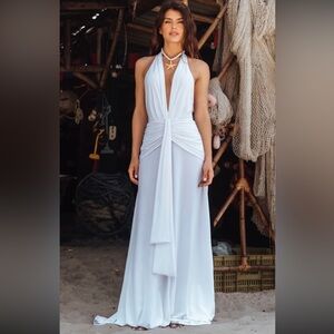 Long maxi white backless dress gown